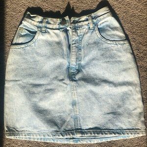 Guess jean mini skirt